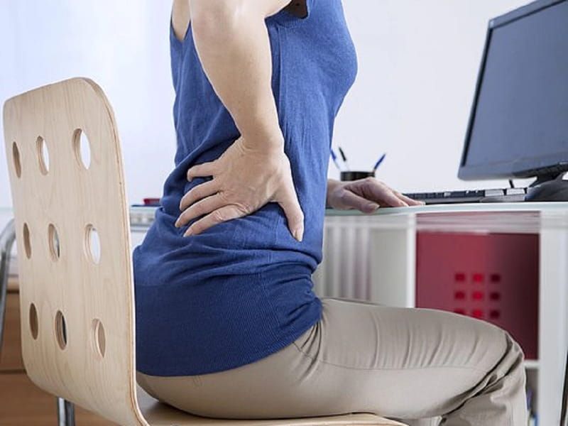Cách ngồi thẳng lưng không mỏi