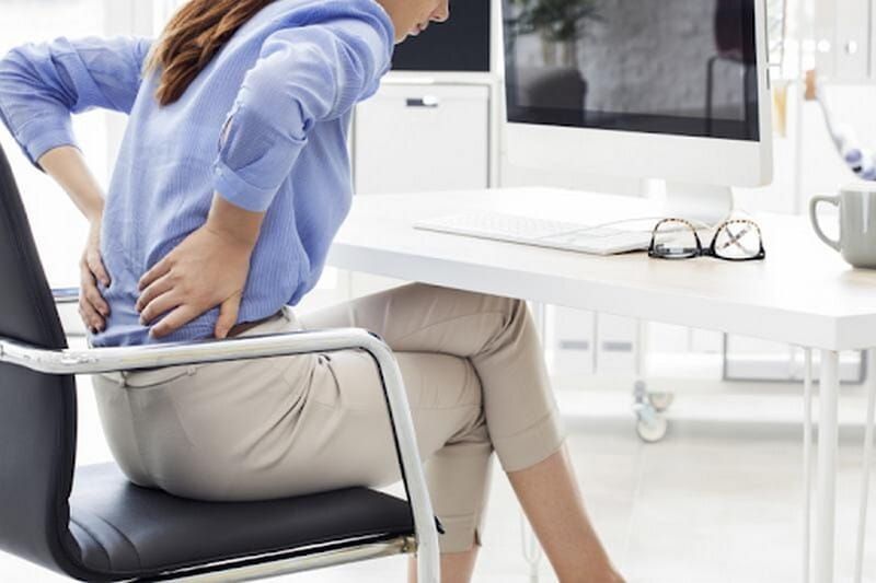 Ngồi sai tư thế là gì và các dạng thường gặp