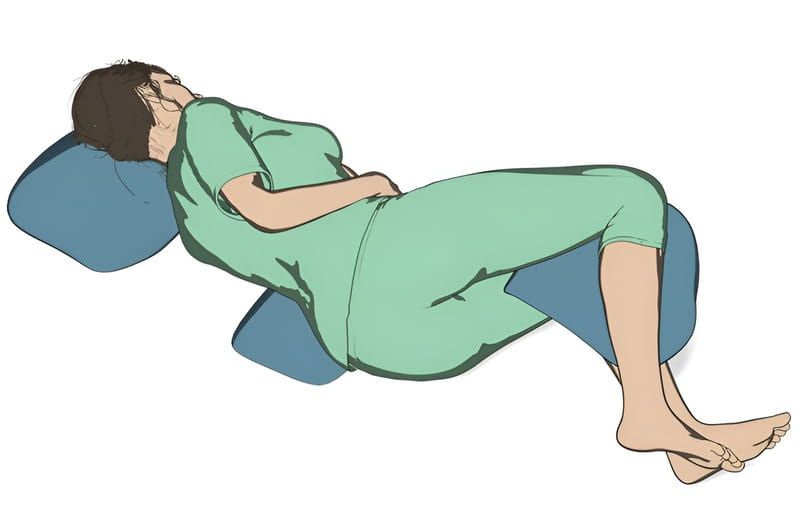 tư thế nằm ngủ đúng