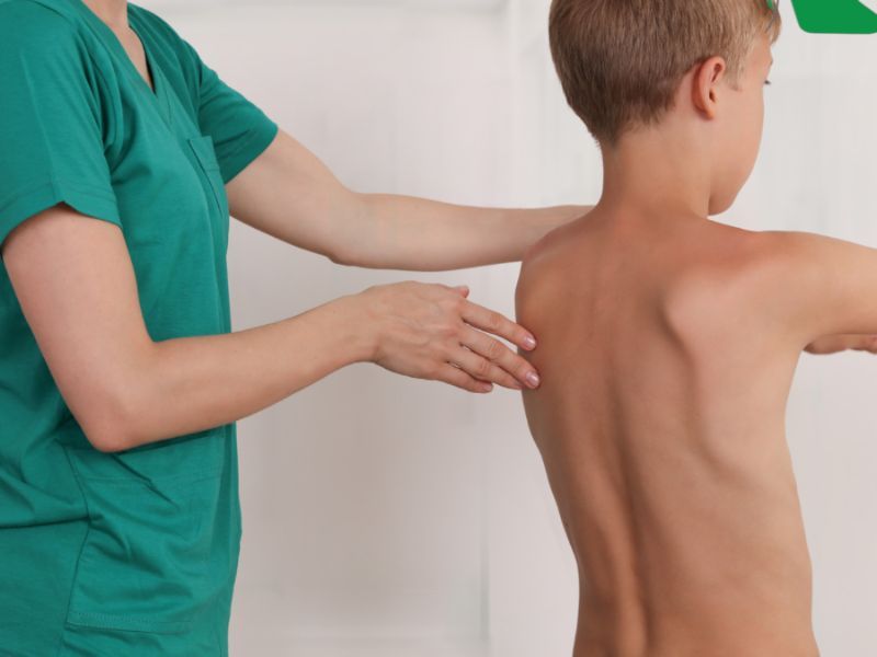 Điều Trị Vẹo Cột Sống Bẩm Sinh Theo Từng Mức Độ